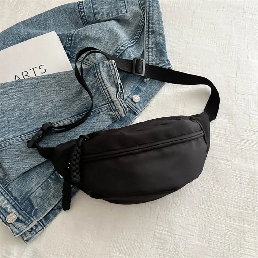Half Moon Women'S Chest Bag New Oxford Cloth Large Capacity Crossbody Bag Multifunctional Waterproof Waist Bags Travel